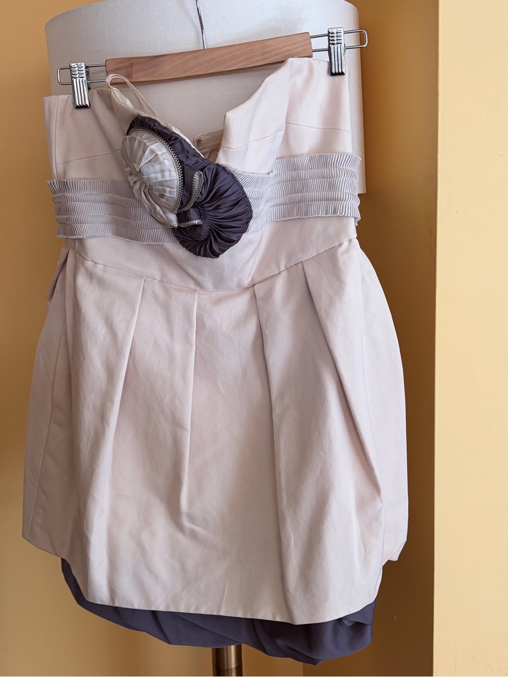 BCBGMaxAzria Cream Strapless Party Dress with Gray Flower Detail